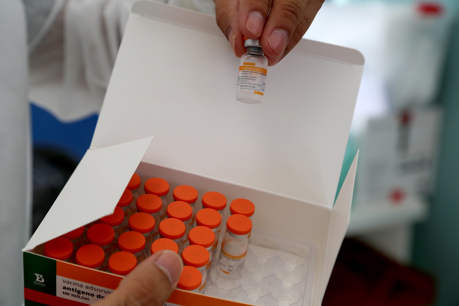 A distribuição das vacinas para o HU está sob responsabilidade da Secretaria Municipal de Saúde